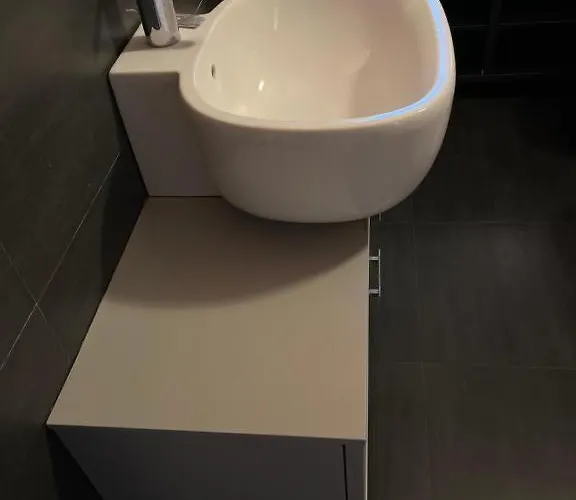 Acquedotti Contemporary Flat Rome