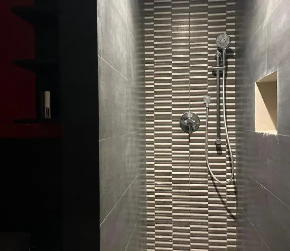 Acquedotti Contemporary Flat Appartement