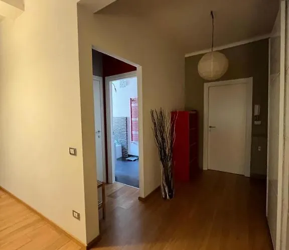 Appartement Acquedotti Contemporary Flat *