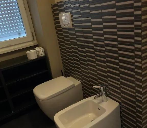 Acquedotti Contemporary Flat Rome